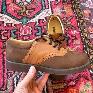 EUC Willits Princeton Saddle Brown Kids Oxfords size 3.5